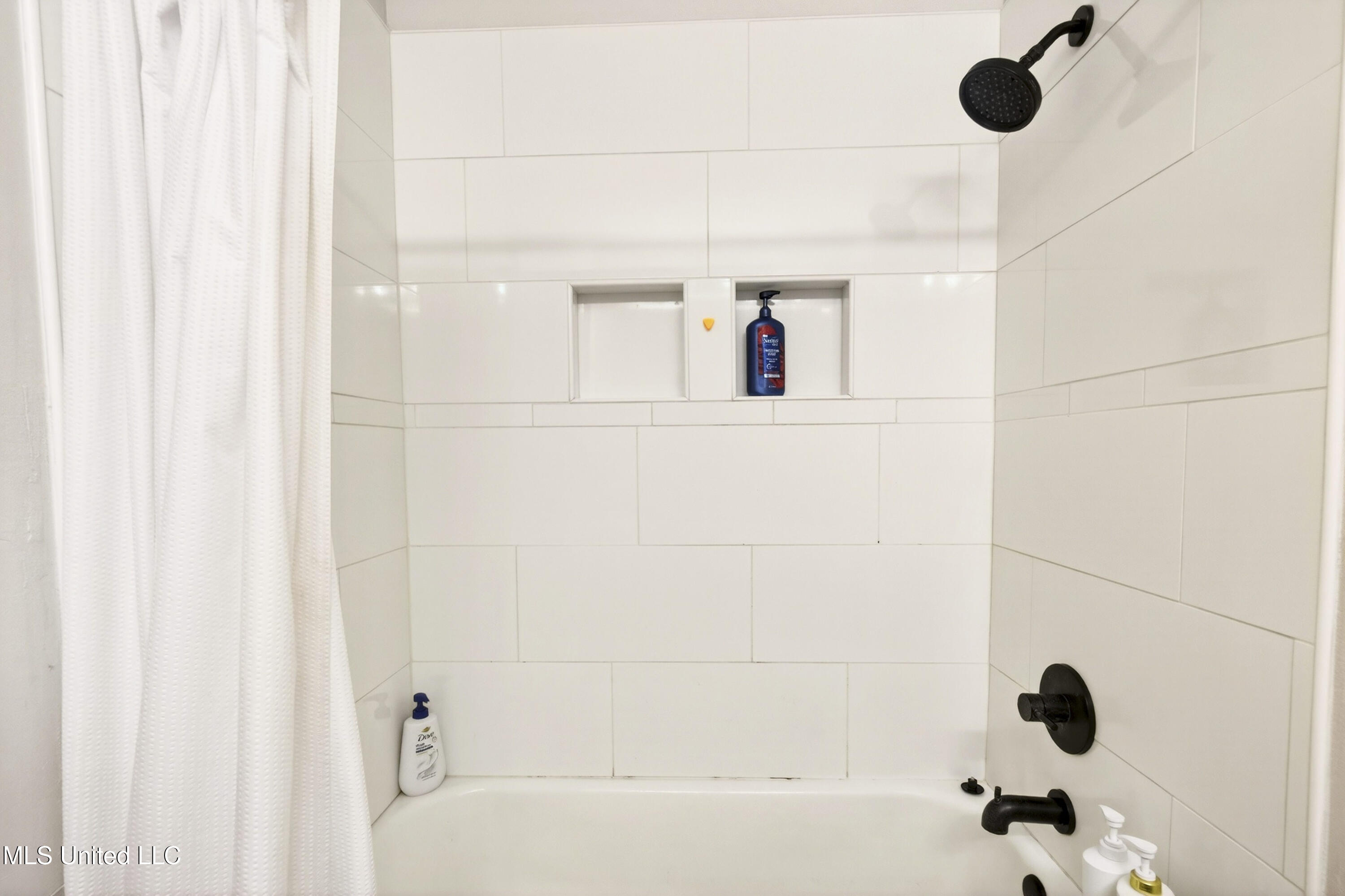 9823 Ala Moana Street Diamondhead, MS 39525 - Photo 17 of 30 9823AlaMoanaSt-17