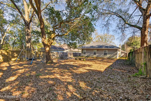 $229,000 | 9823 Ala Moana Street, Diamondhead, MS 39525