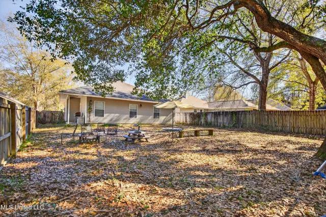 $229,000 | 9823 Ala Moana Street, Diamondhead, MS 39525