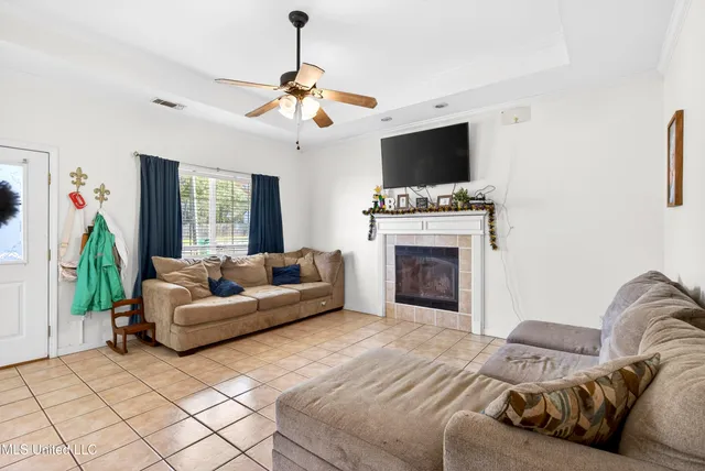 $229,000 | 9823 Ala Moana Street, Diamondhead, MS 39525