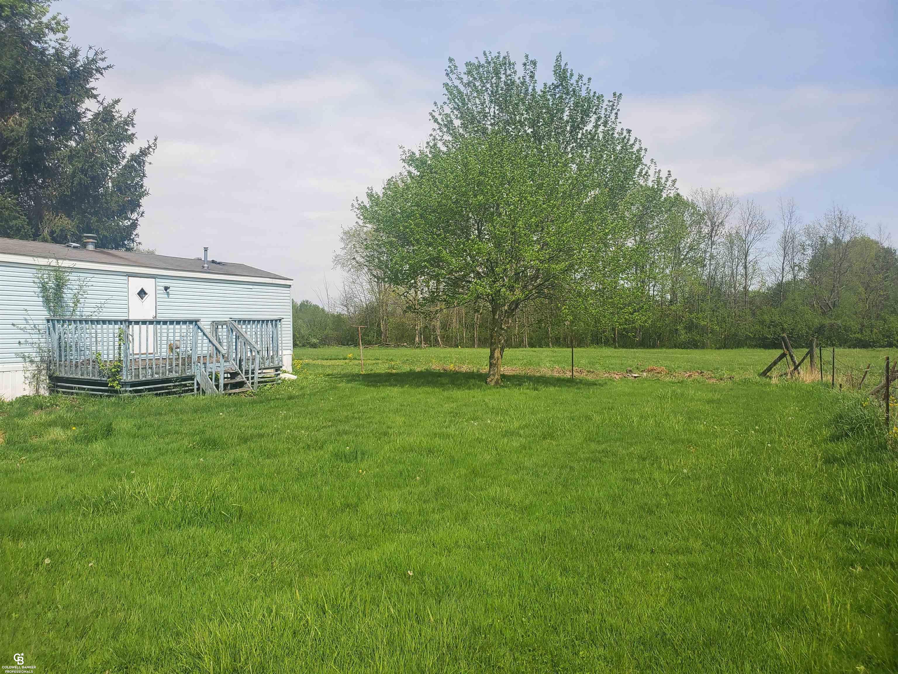 8222 Jorden Road Yale, MI 48097 - Photo 5 of 14