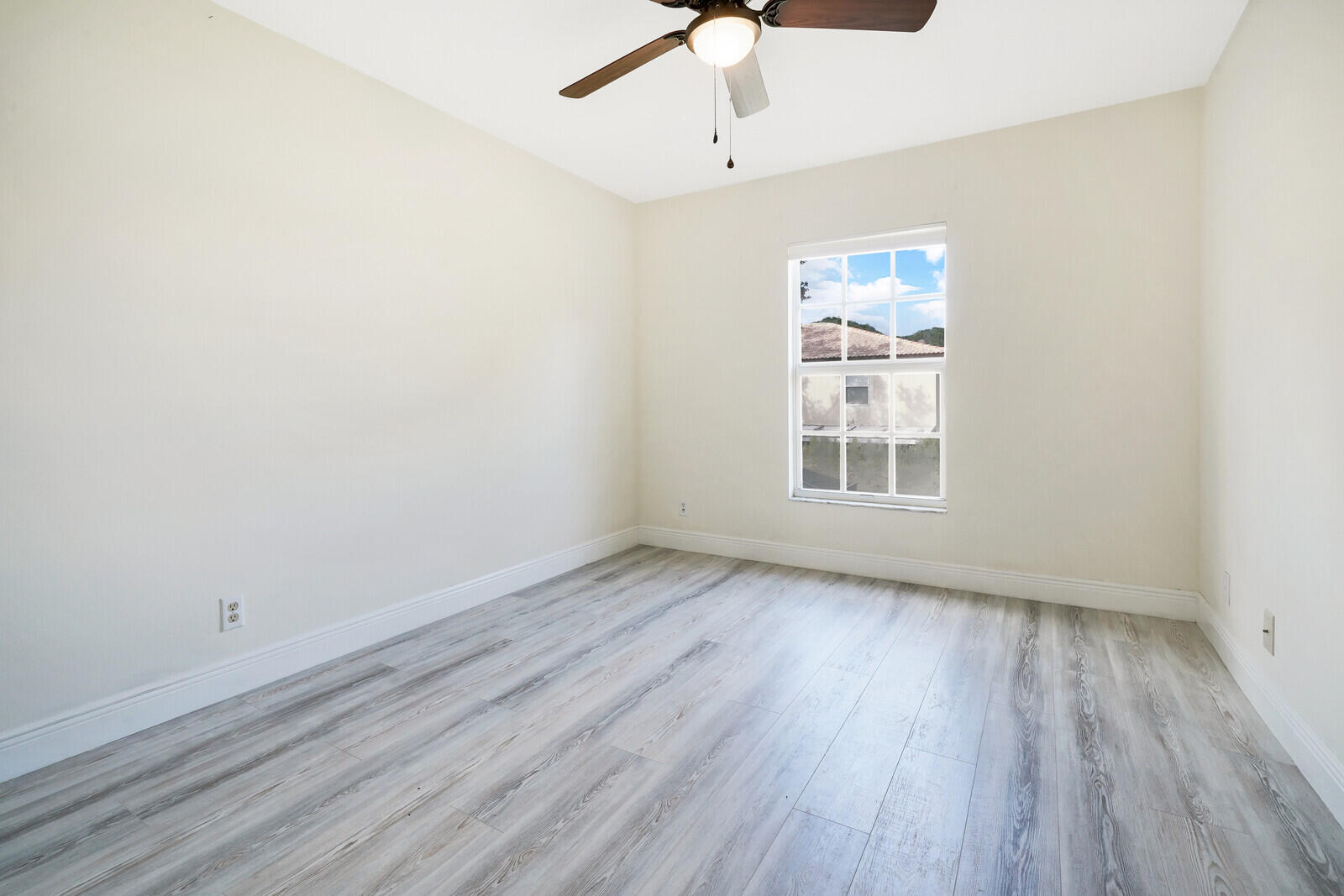 119 Owl Pointe Circle Jupiter, FL 33458 - Photo 20 of 38 29_Image_19_mls