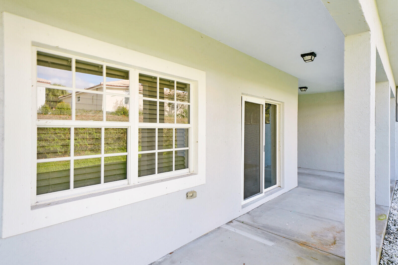 119 Owl Pointe Circle Jupiter, FL 33458 - Photo 27 of 38 36_Image_26_mls