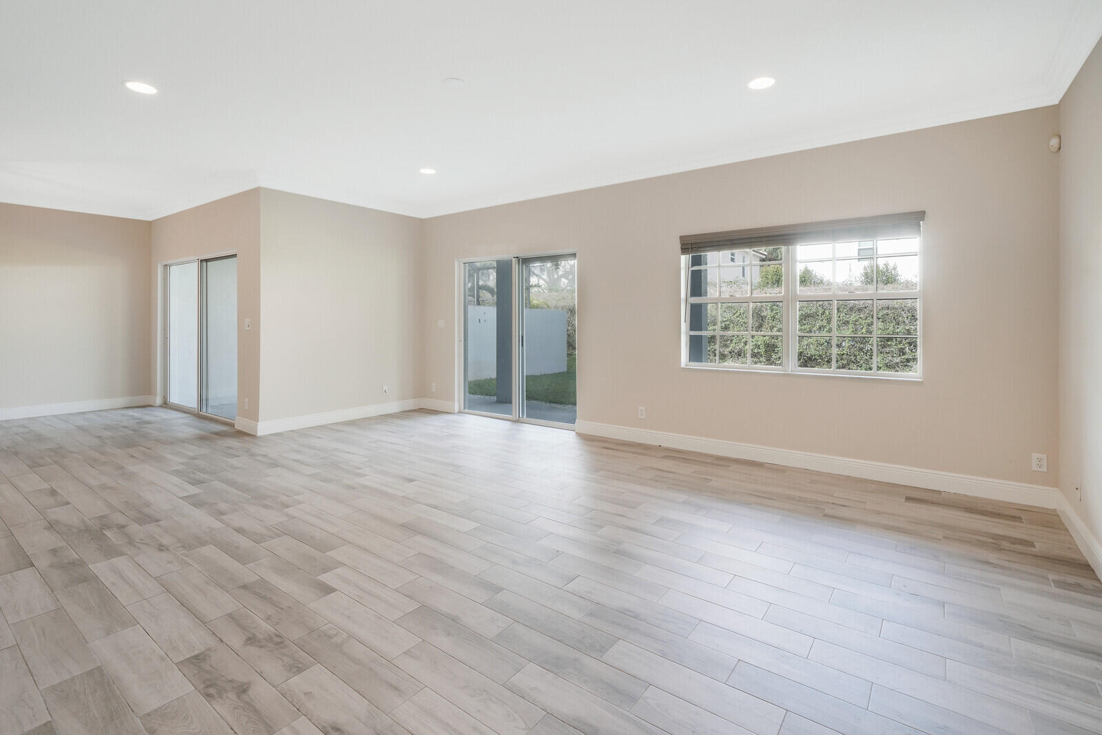 119 Owl Pointe Circle Jupiter, FL 33458 - Photo 6 of 38 15_Image_5_mls