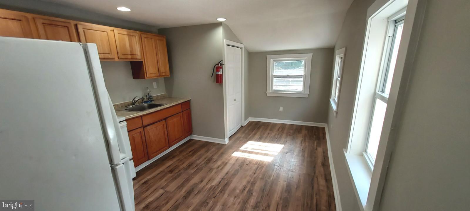 510 Columbus Road Burlington, NJ 08016 - Photo 3 of 17