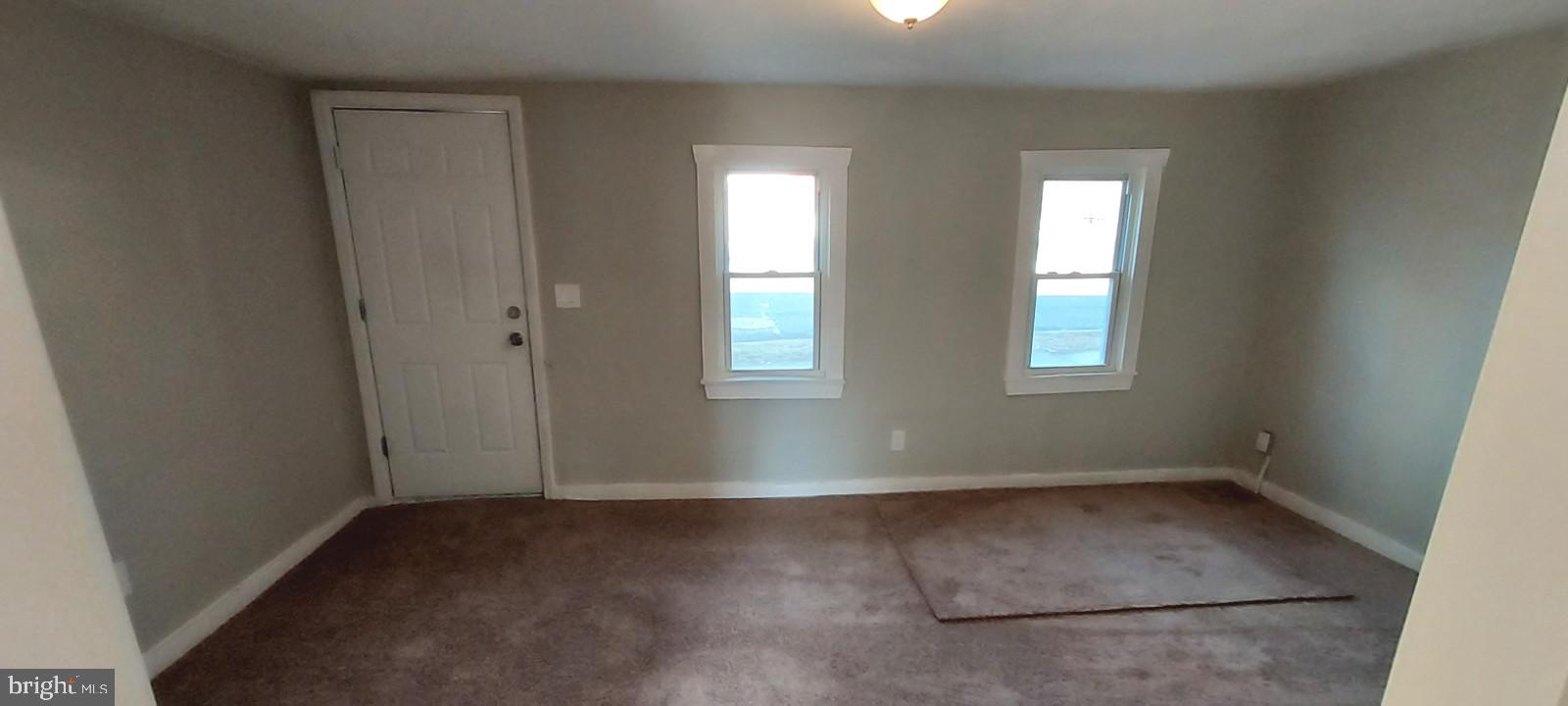 510 Columbus Road Burlington, NJ 08016 - Photo 4 of 17