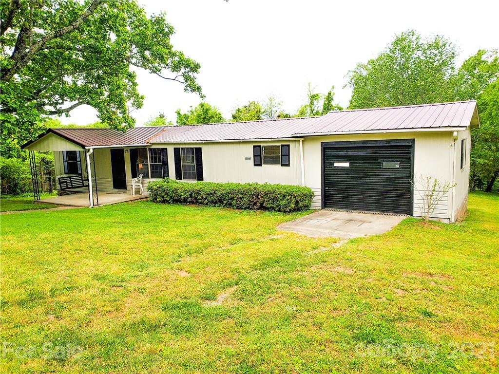 1118 Drag Strip Road Hudson, NC 28638 - Photo 2 of 18 Gallery Image 2