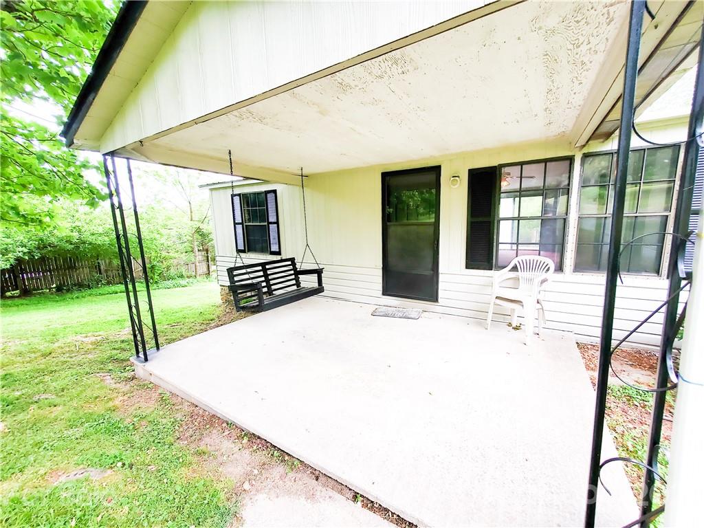 1118 Drag Strip Road Hudson, NC 28638 - Photo 3 of 18 Gallery Image 3