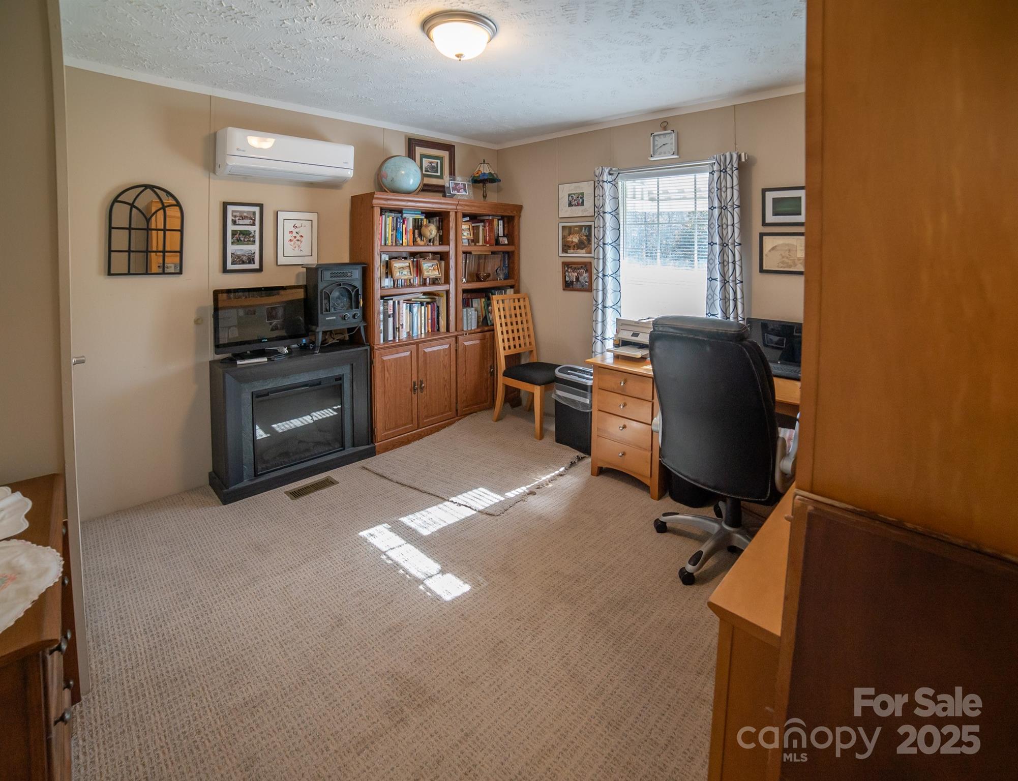 3122 Vance Denton Road Morganton, NC 28655 - Photo 24 of 42 a workspace with furniture and window