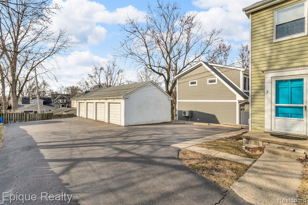 333 Woodward Avenue, Unit 1 Rochester, MI 48307 - Photo 5 of 25