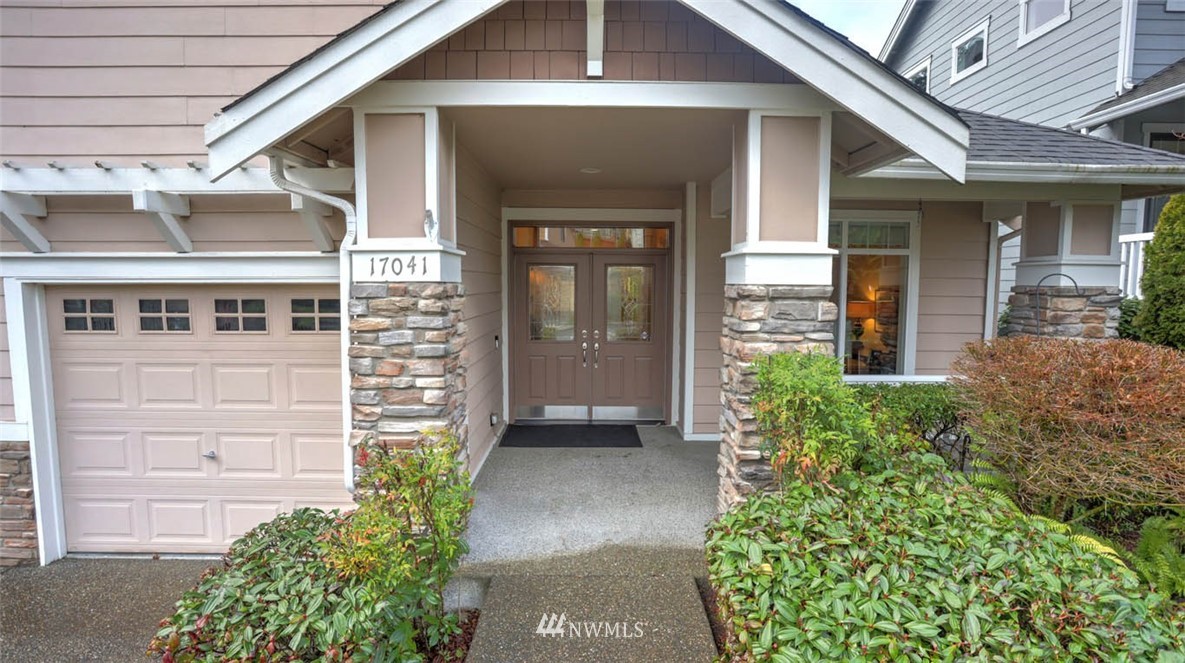 17041 164th Way Southeast Renton, WA 98058 - Photo 2 of 32