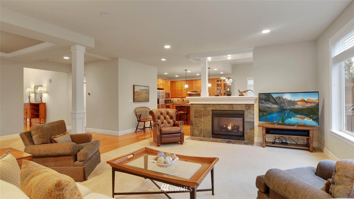 17041 164th Way Southeast Renton, WA 98058 - Photo 9 of 32