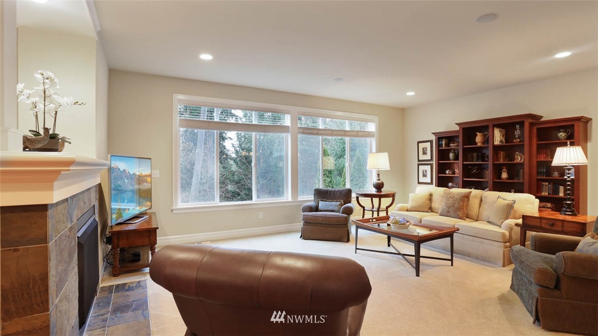 17041 164th Way Southeast Renton, WA 98058 - Photo 10 of 32