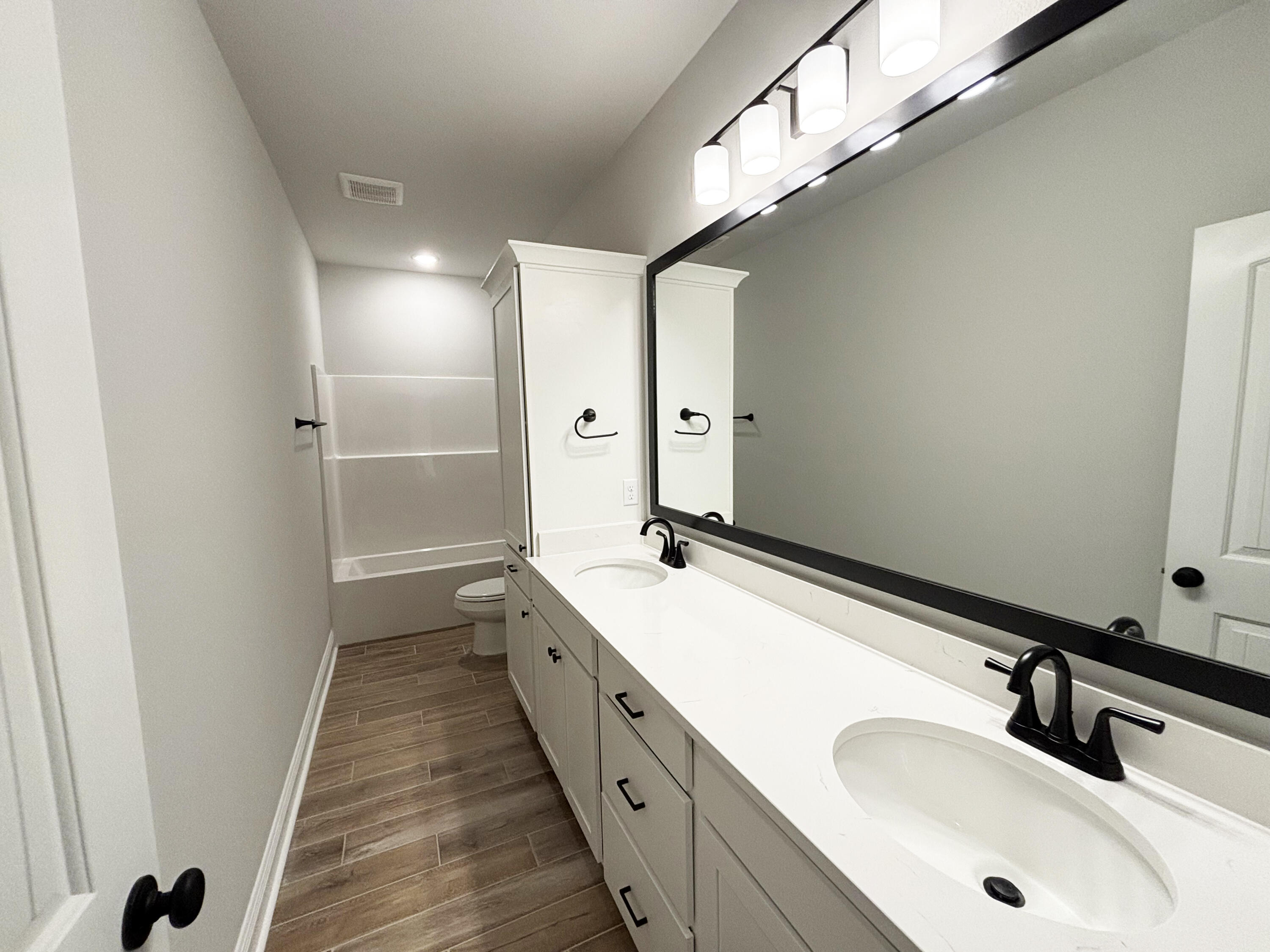 303 East Tweet Street Freeport, FL 32439 - Photo 25 of 31 IMG_0206 copy