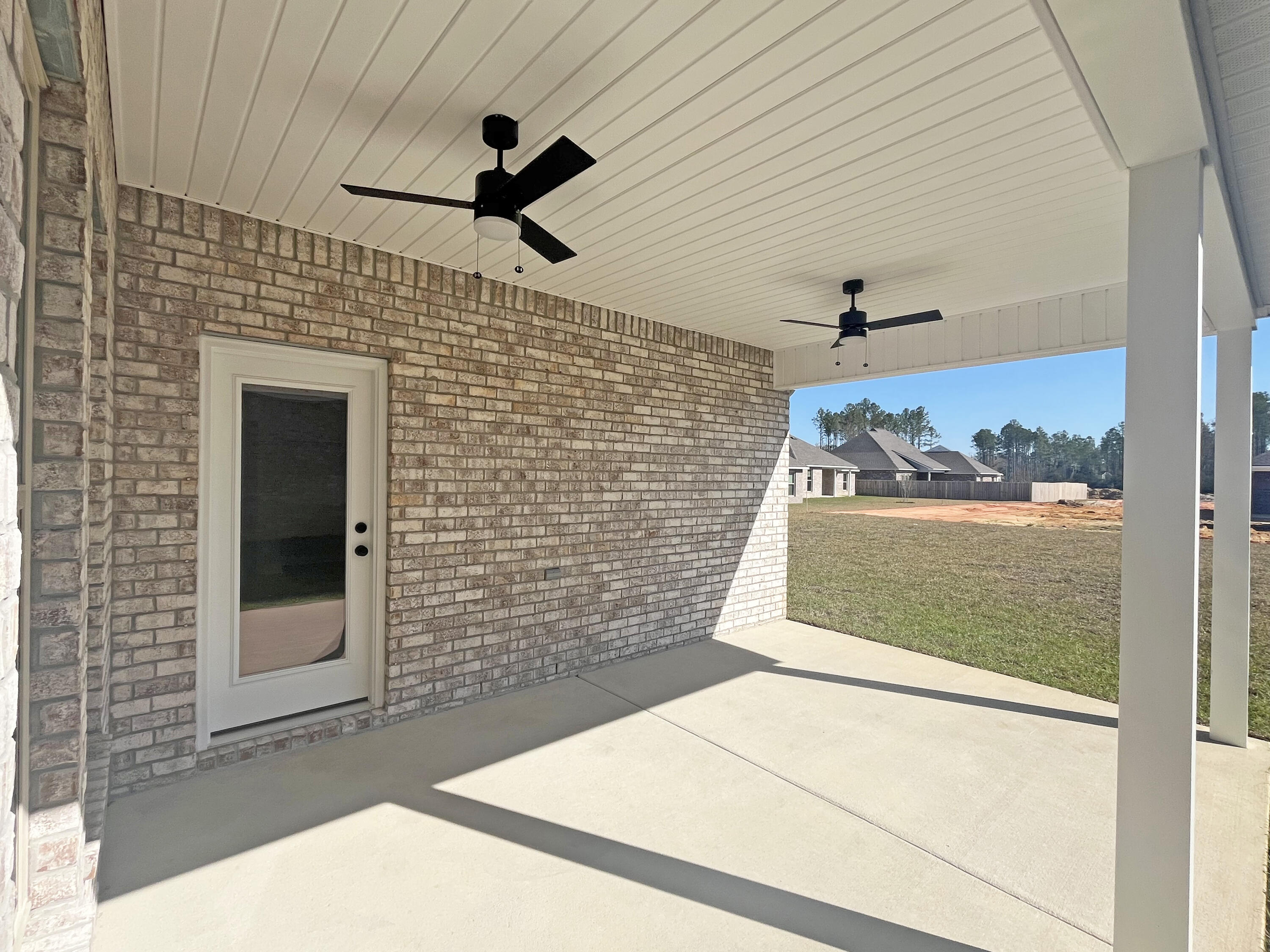 303 East Tweet Street Freeport, FL 32439 - Photo 28 of 31 IMG_1326