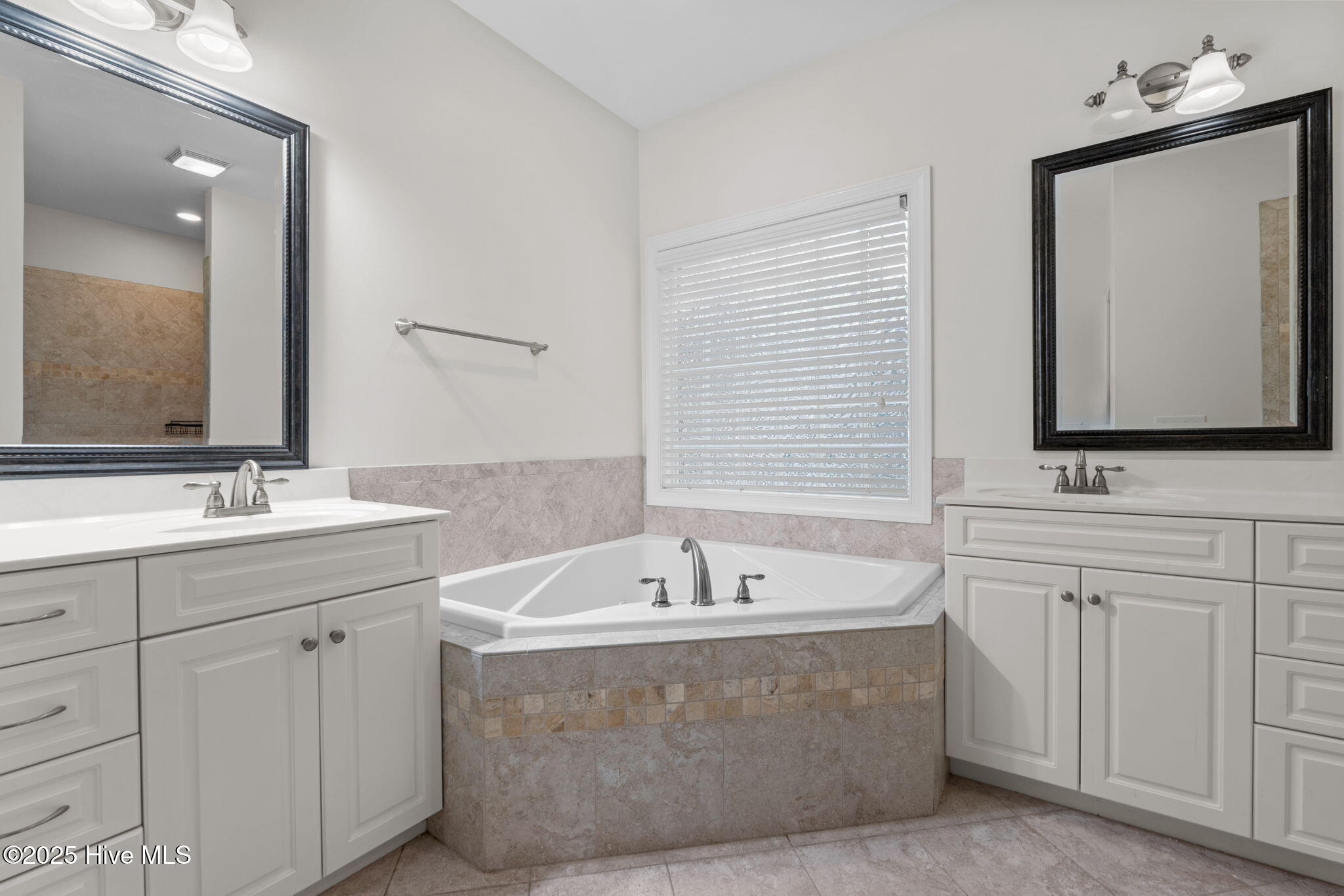 35 Turtle Point Road Pinehurst, NC 28374 - Photo 22 of 69 40-web-or-mls-DSC05796