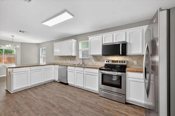 $1,900 | 3304 Glenmore Drive, Melissa, TX 75454