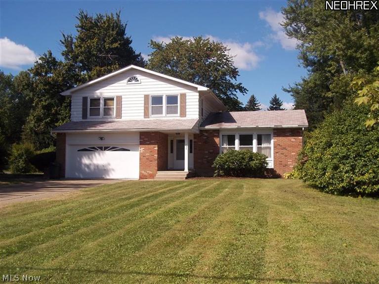 284 South Hametown Road Akron, OH 44321 - Photo 1 of 17