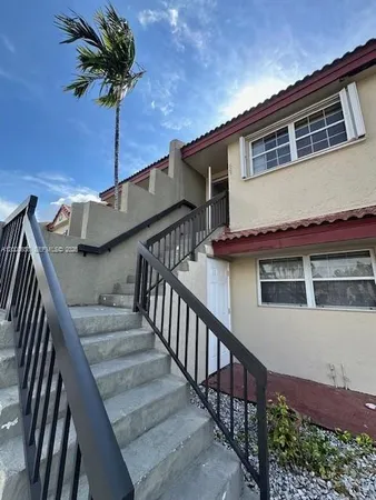 $1,950 | 12990 Southwest 63rd Terrace, Unit 605, Miami, FL 33183