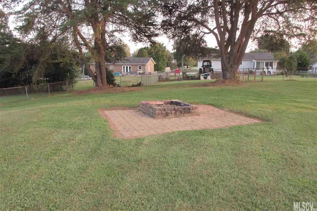 1350 Rink Dam Road Taylorsville, NC 28681 - Photo 17 of 24 Gallery Image 17