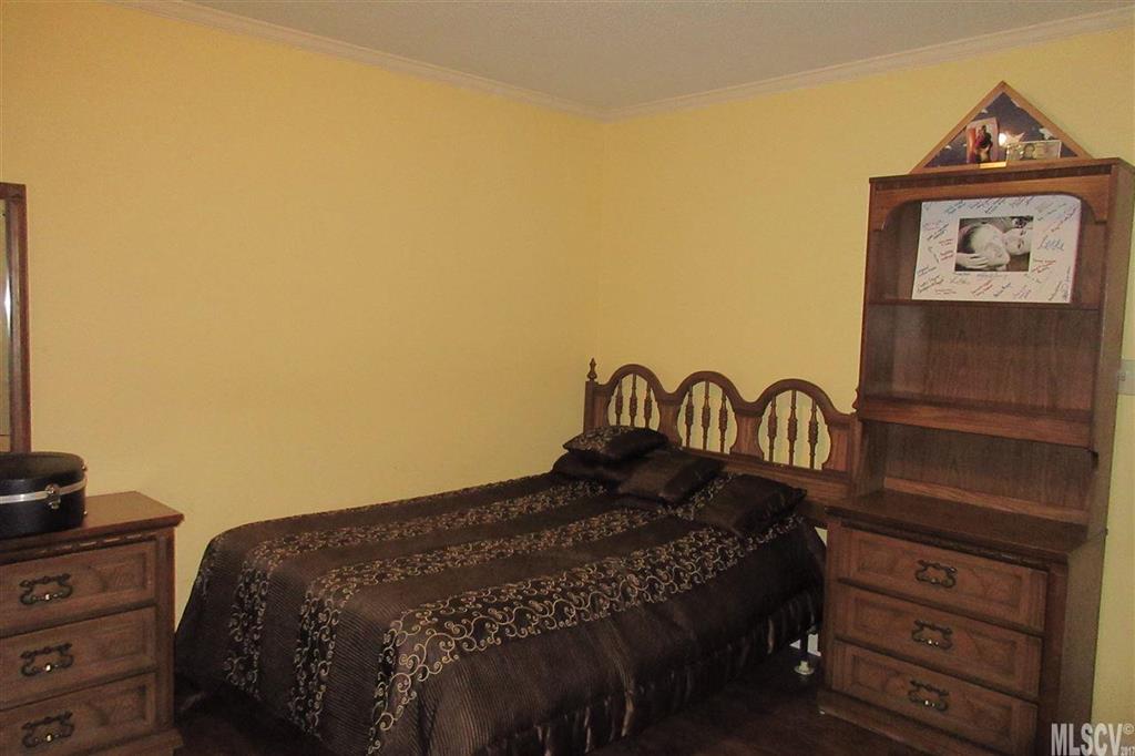 1350 Rink Dam Road Taylorsville, NC 28681 - Photo 6 of 24 Gallery Image 6