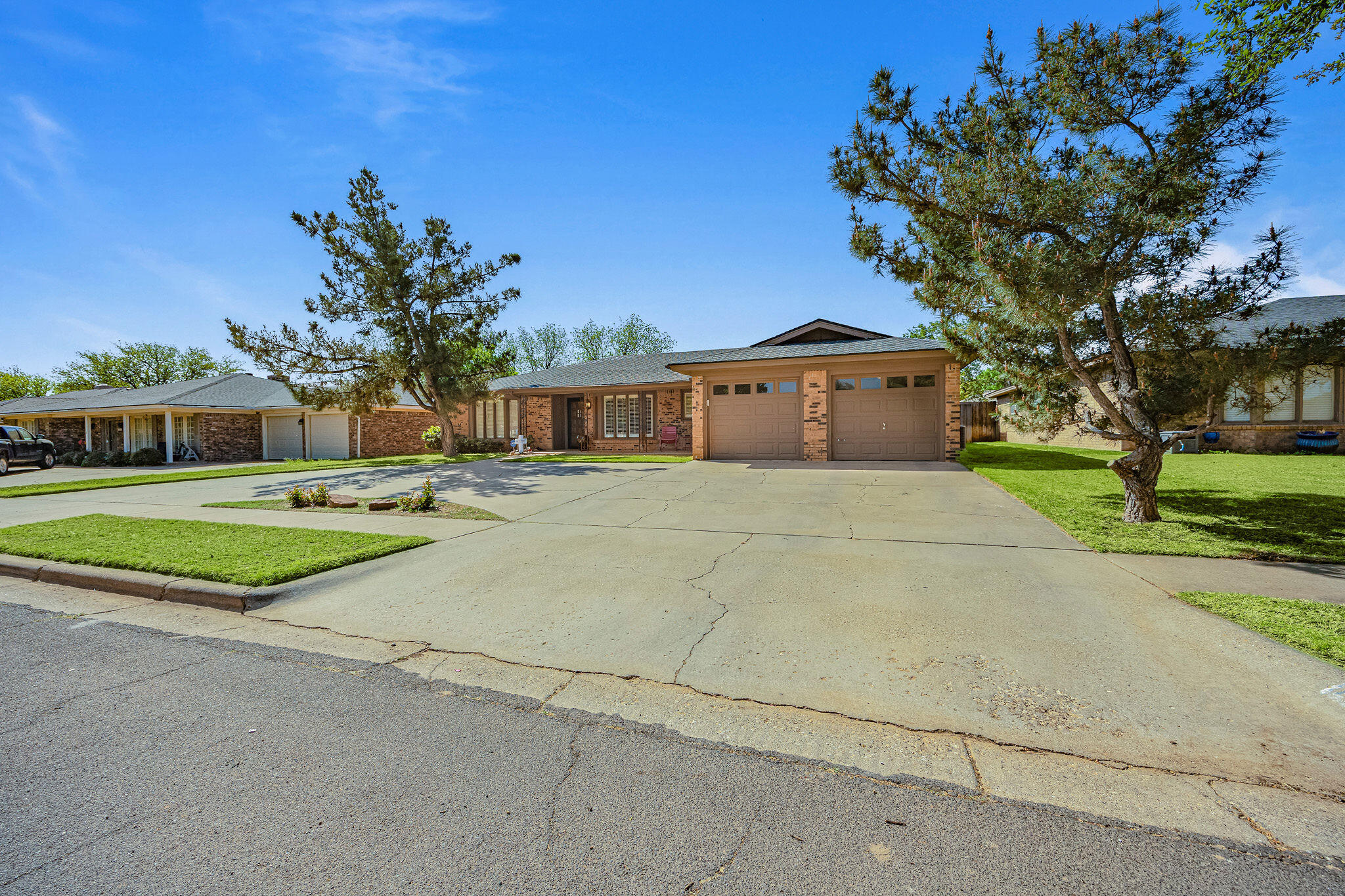 5525 75th Street Lubbock, TX 79424 - Photo 3 of 49 552575th-3