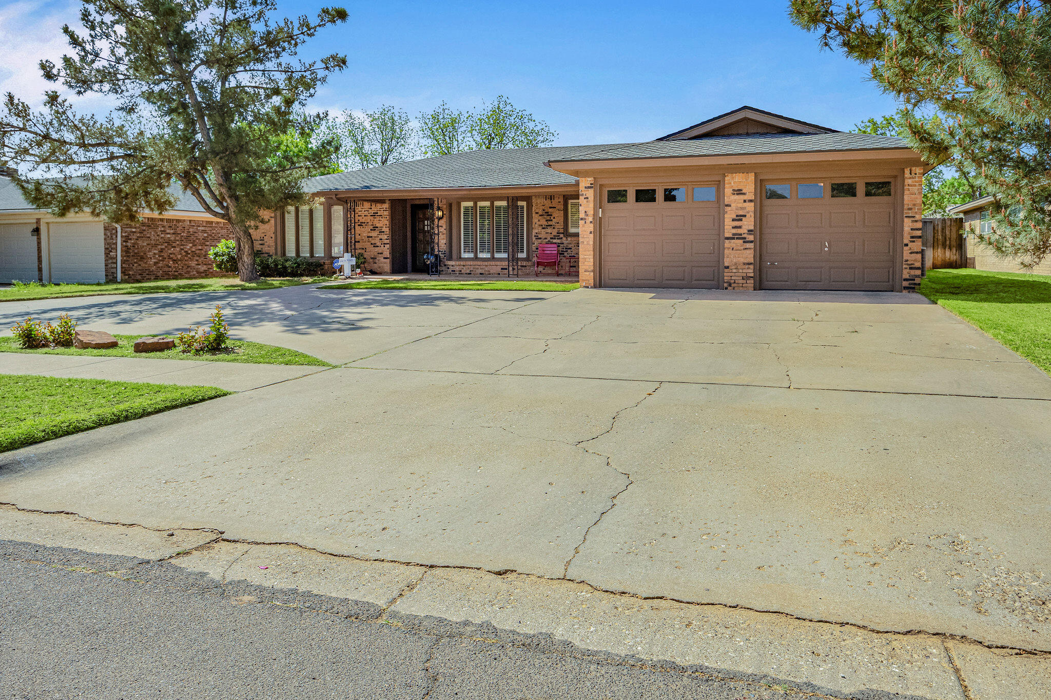 5525 75th Street Lubbock, TX 79424 - Photo 4 of 49 552575th-4