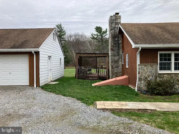 $2,100 | 401 Ray Mar Road, Oxford, PA 19363