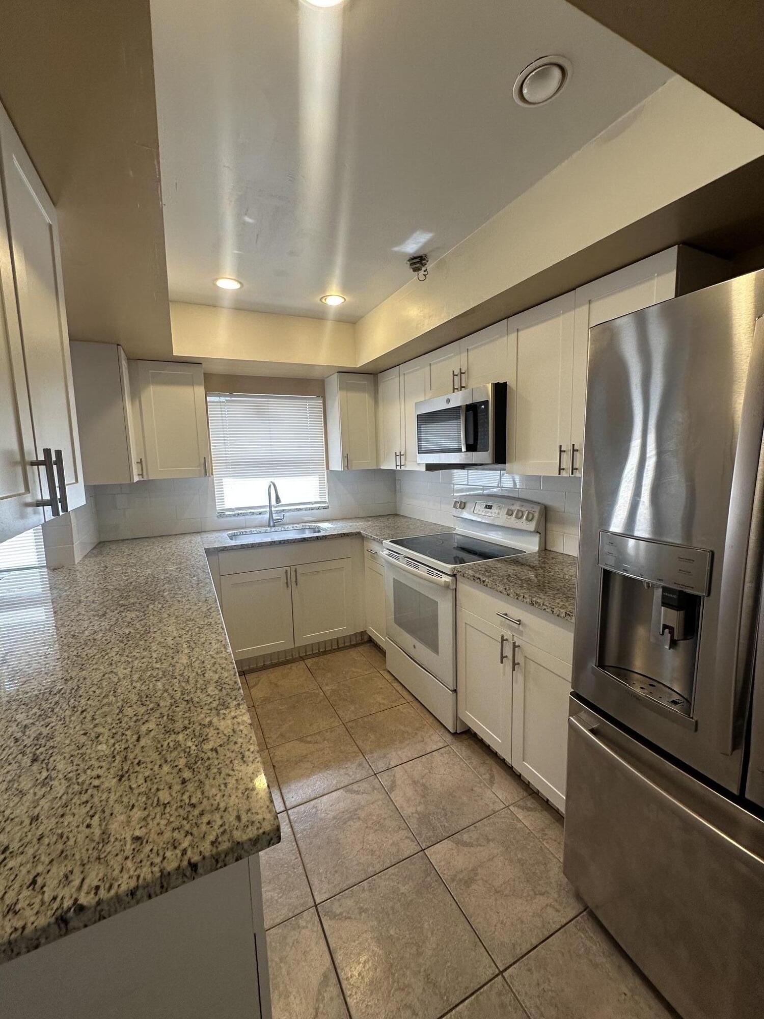 641 West 9th Street, Unit 2 Riviera Beach, FL 33404 - Photo 5 of 17 IMG_0970