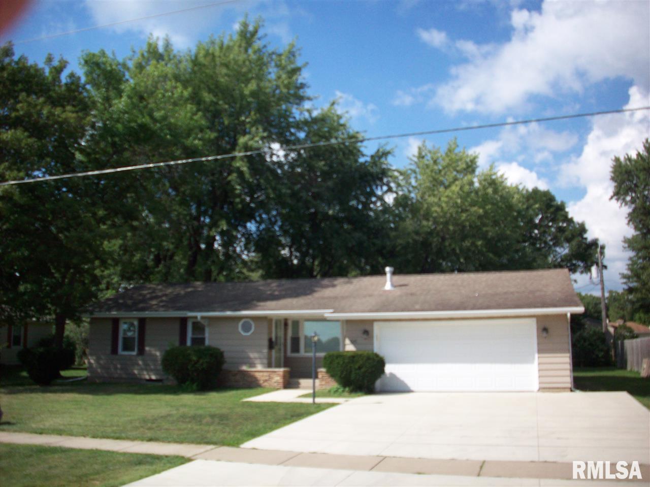 1525 West Cloverdale Road Chillicothe, IL 61523 - Photo 1 of 36 Gallery Image 1