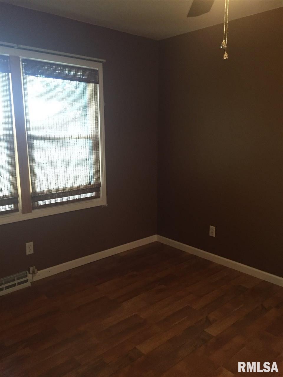 1525 West Cloverdale Road Chillicothe, IL 61523 - Photo 17 of 36 Gallery Image 17
