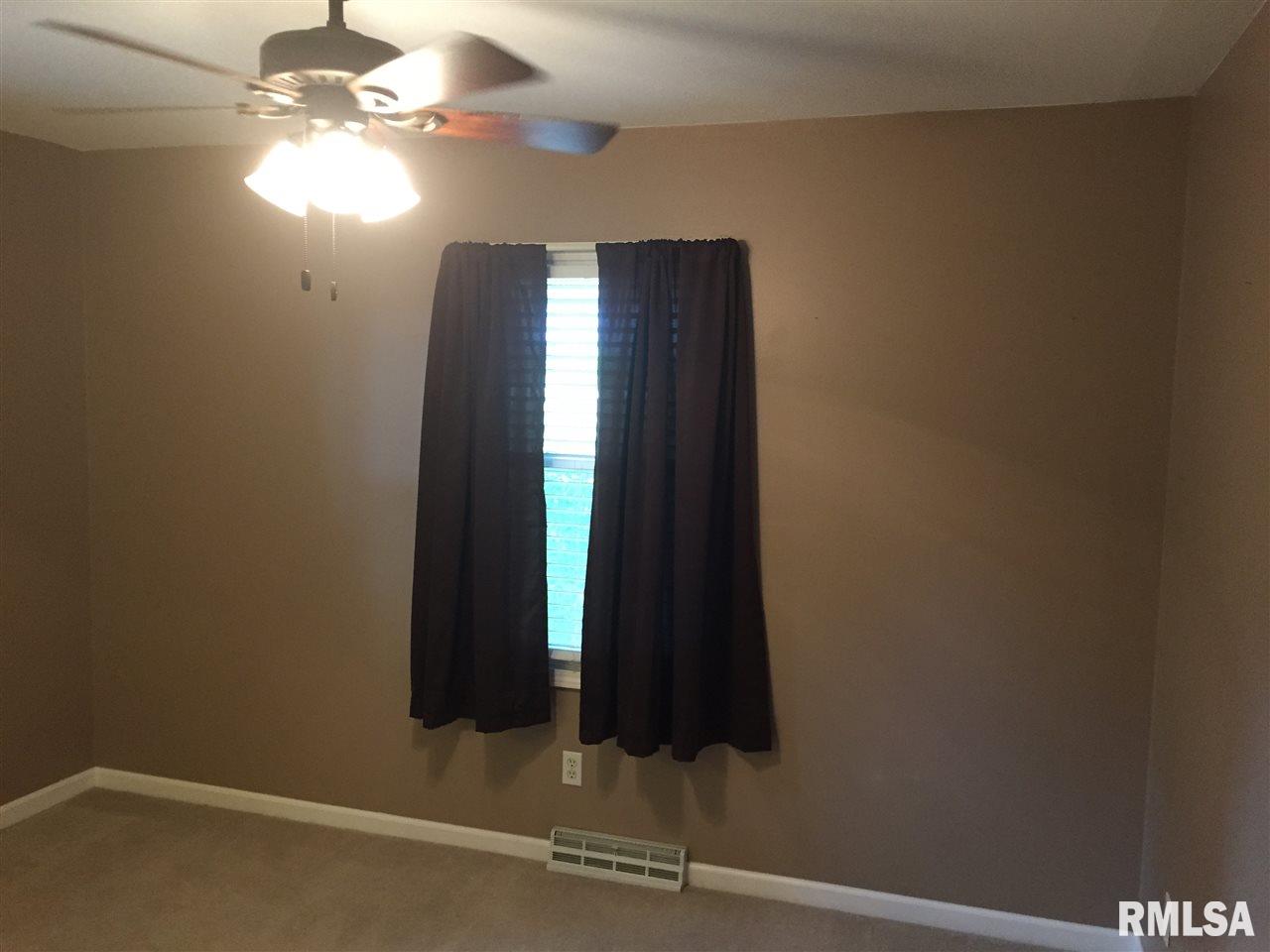 1525 West Cloverdale Road Chillicothe, IL 61523 - Photo 24 of 36 Gallery Image 24