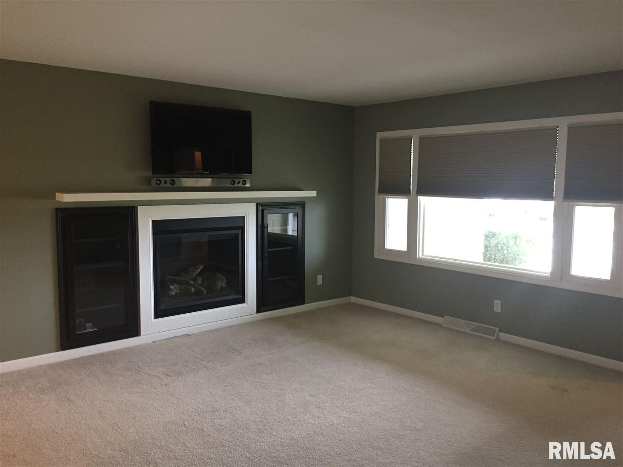 1525 West Cloverdale Road Chillicothe, IL 61523 - Photo 10 of 36 Gallery Image 10