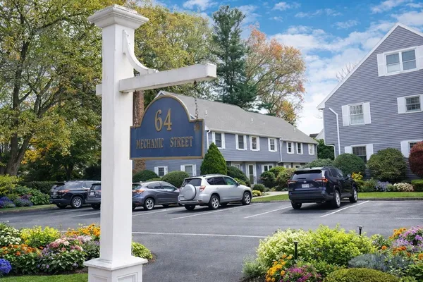 $415,000 | 64 Mechanic Street, Unit 3, Attleboro, MA 02703