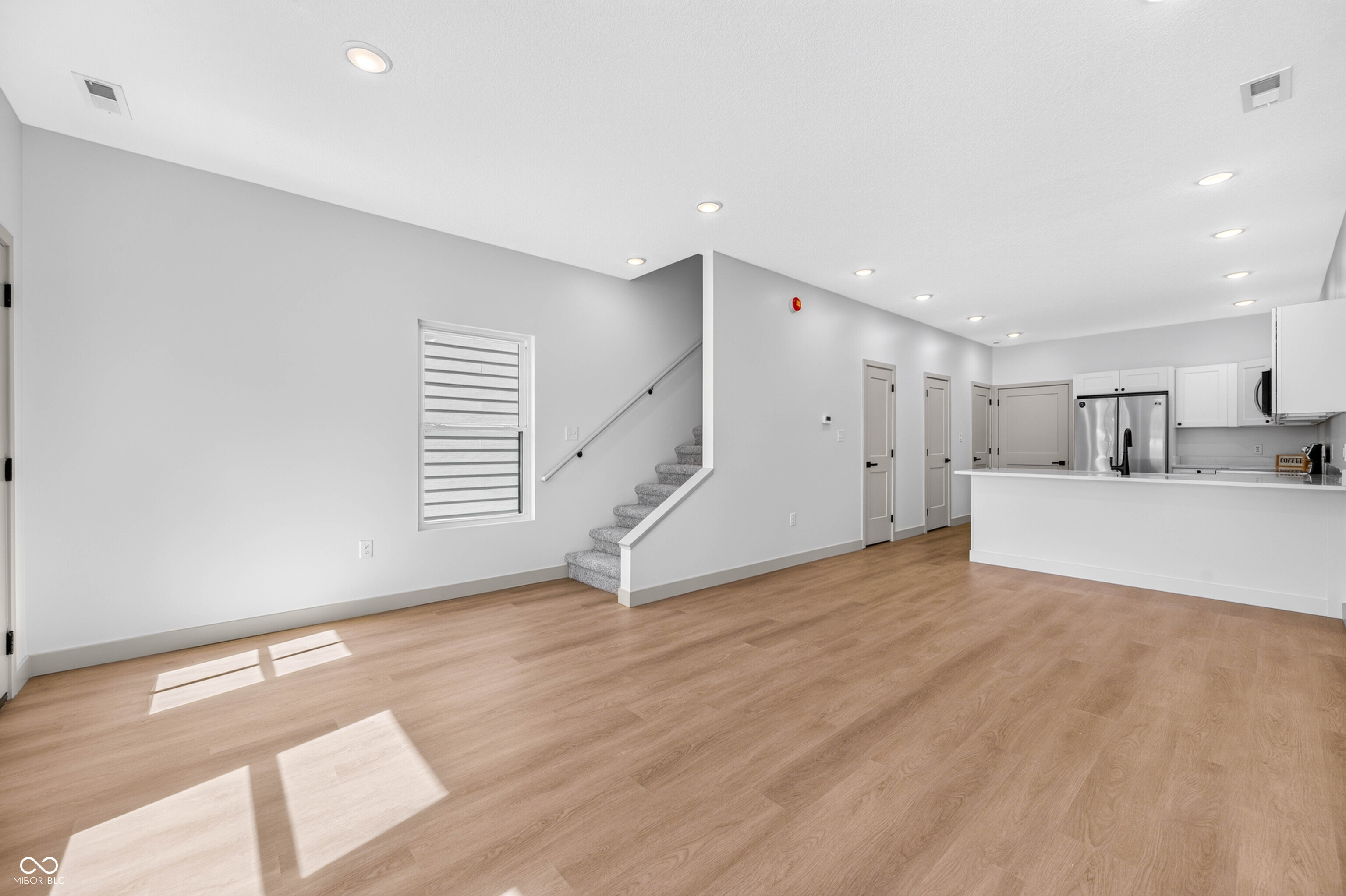 45 South Beatty Street Columbus, IN 47201 - Photo 12 of 70