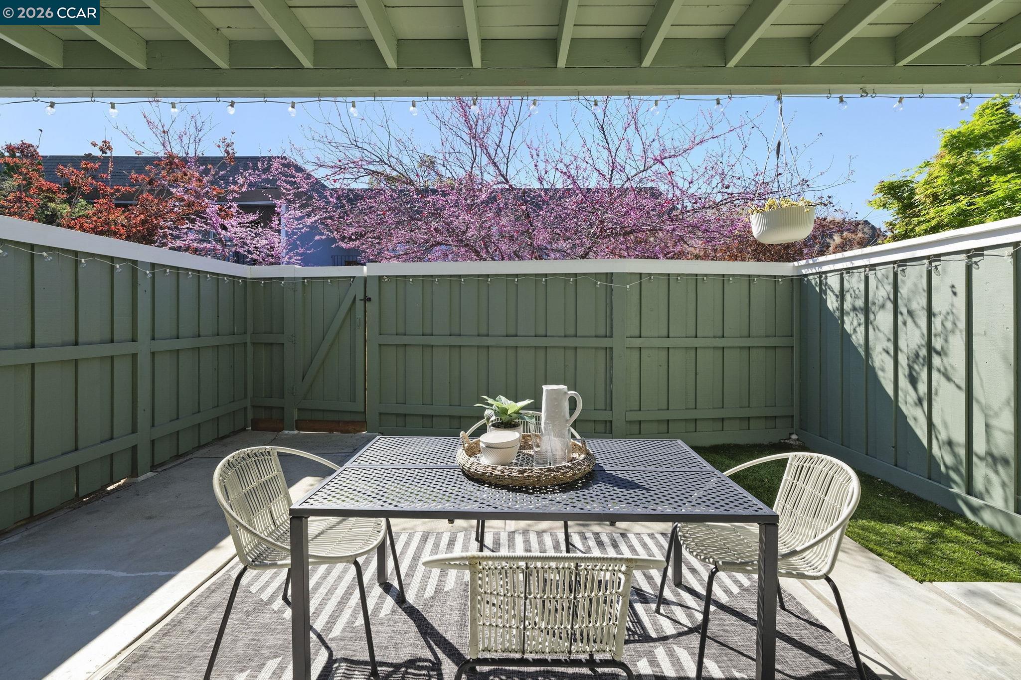 1052 Bancroft Road Concord, CA 94518 - Photo 16 of 37