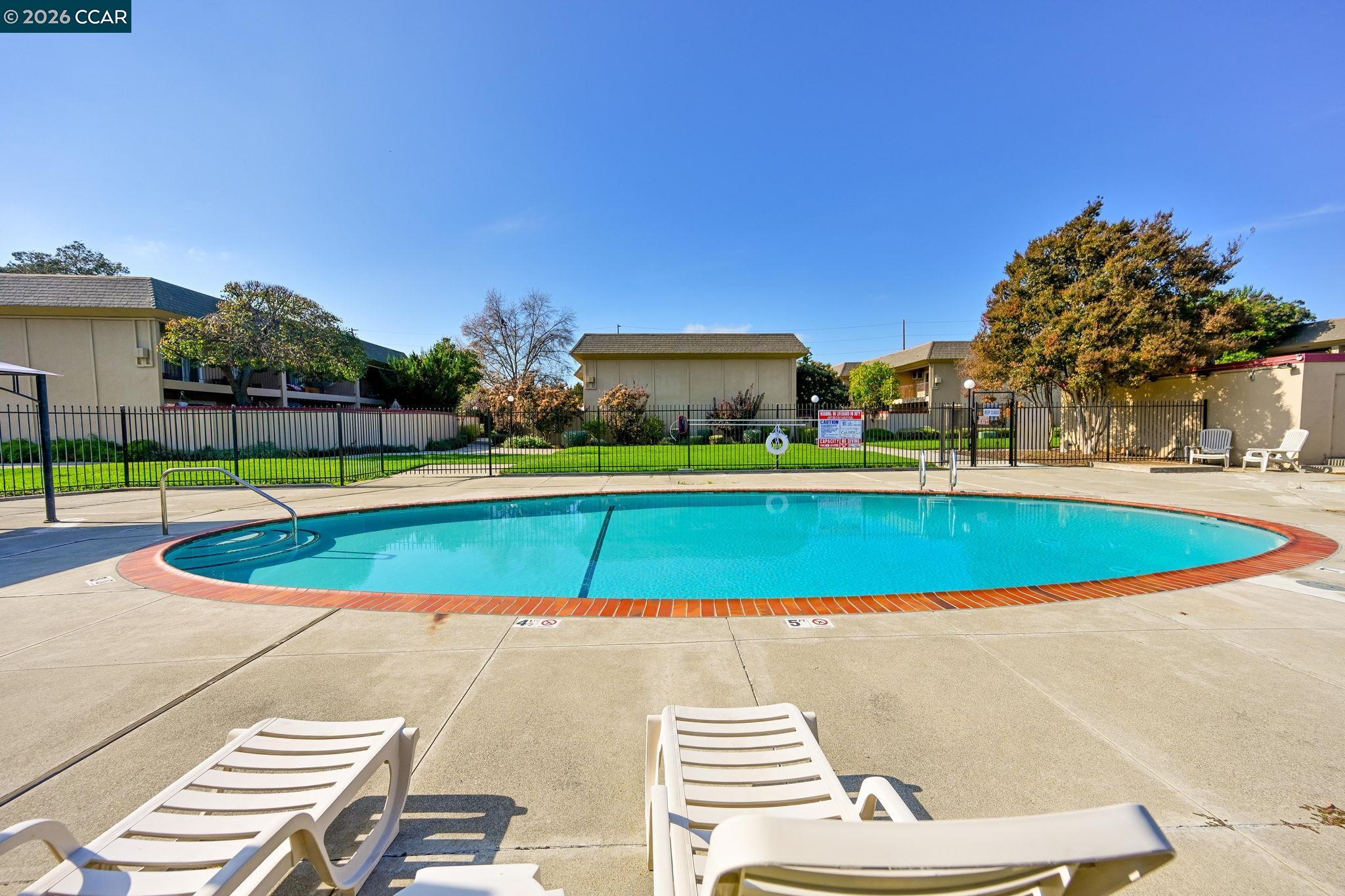 1052 Bancroft Road Concord, CA 94518 - Photo 31 of 37