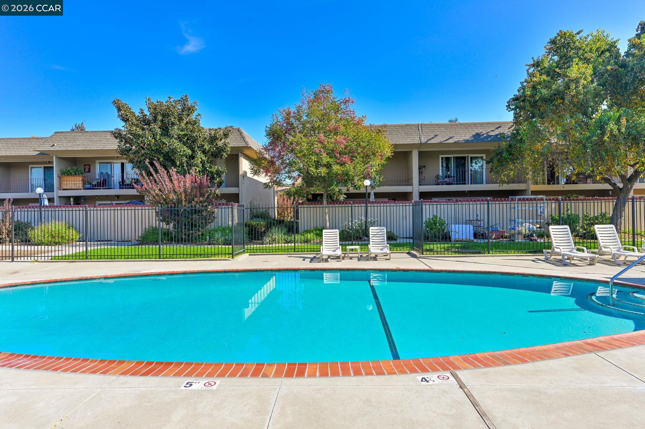 1052 Bancroft Road Concord, CA 94518 - Photo 32 of 37