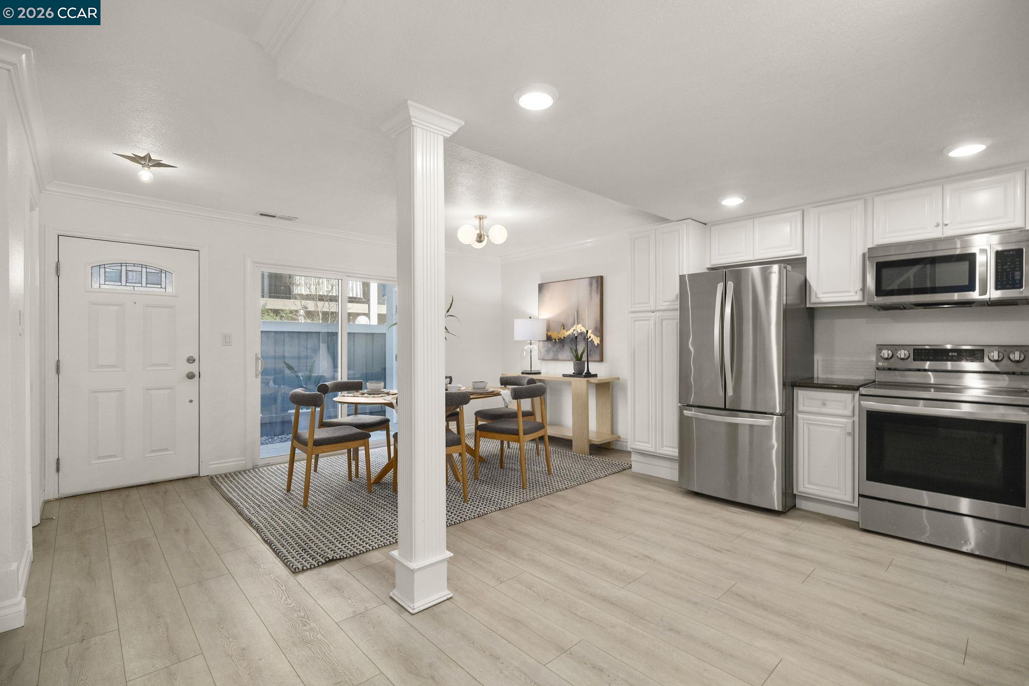 1052 Bancroft Road Concord, CA 94518 - Photo 5 of 37