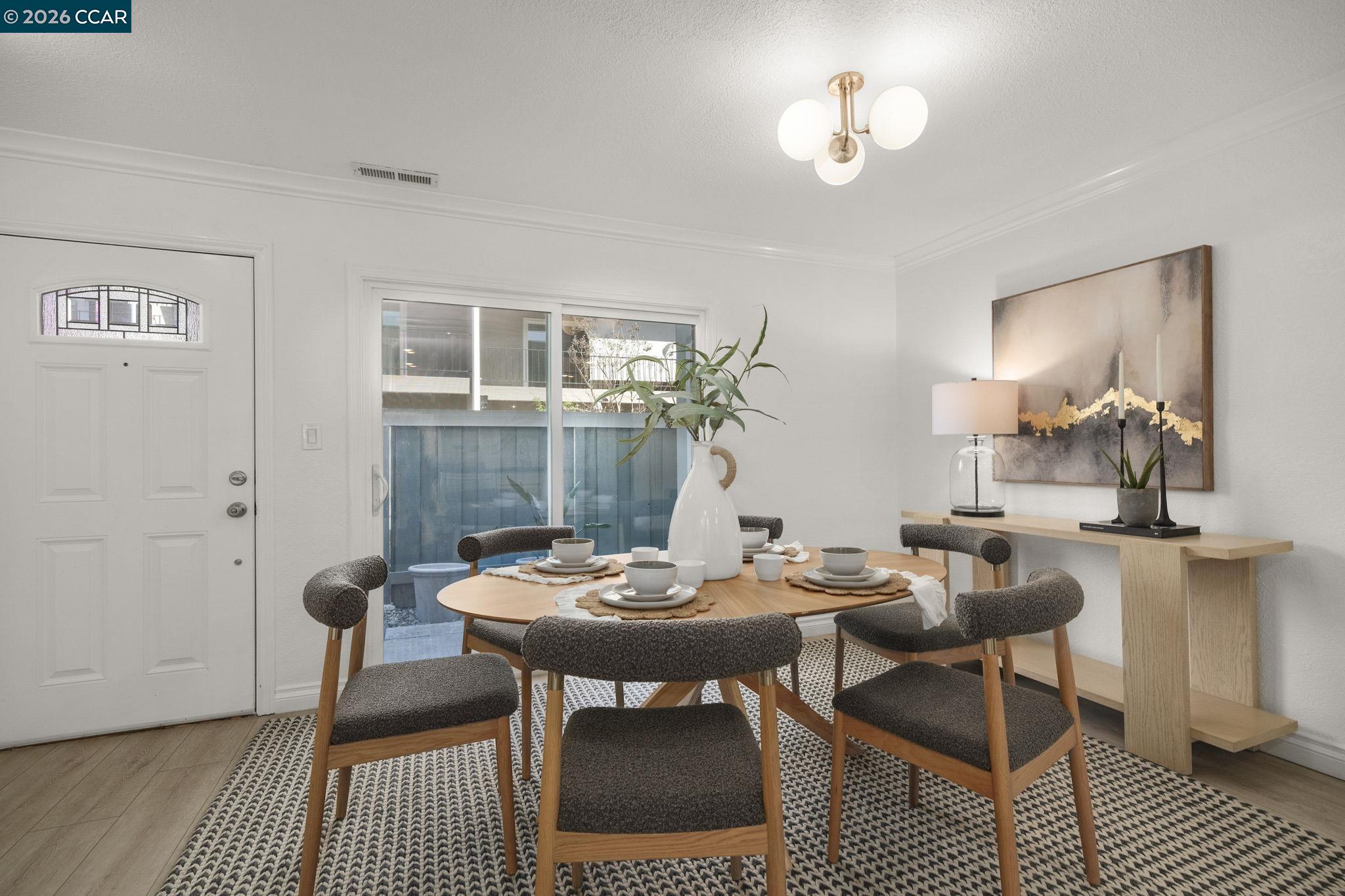 1052 Bancroft Road Concord, CA 94518 - Photo 7 of 37