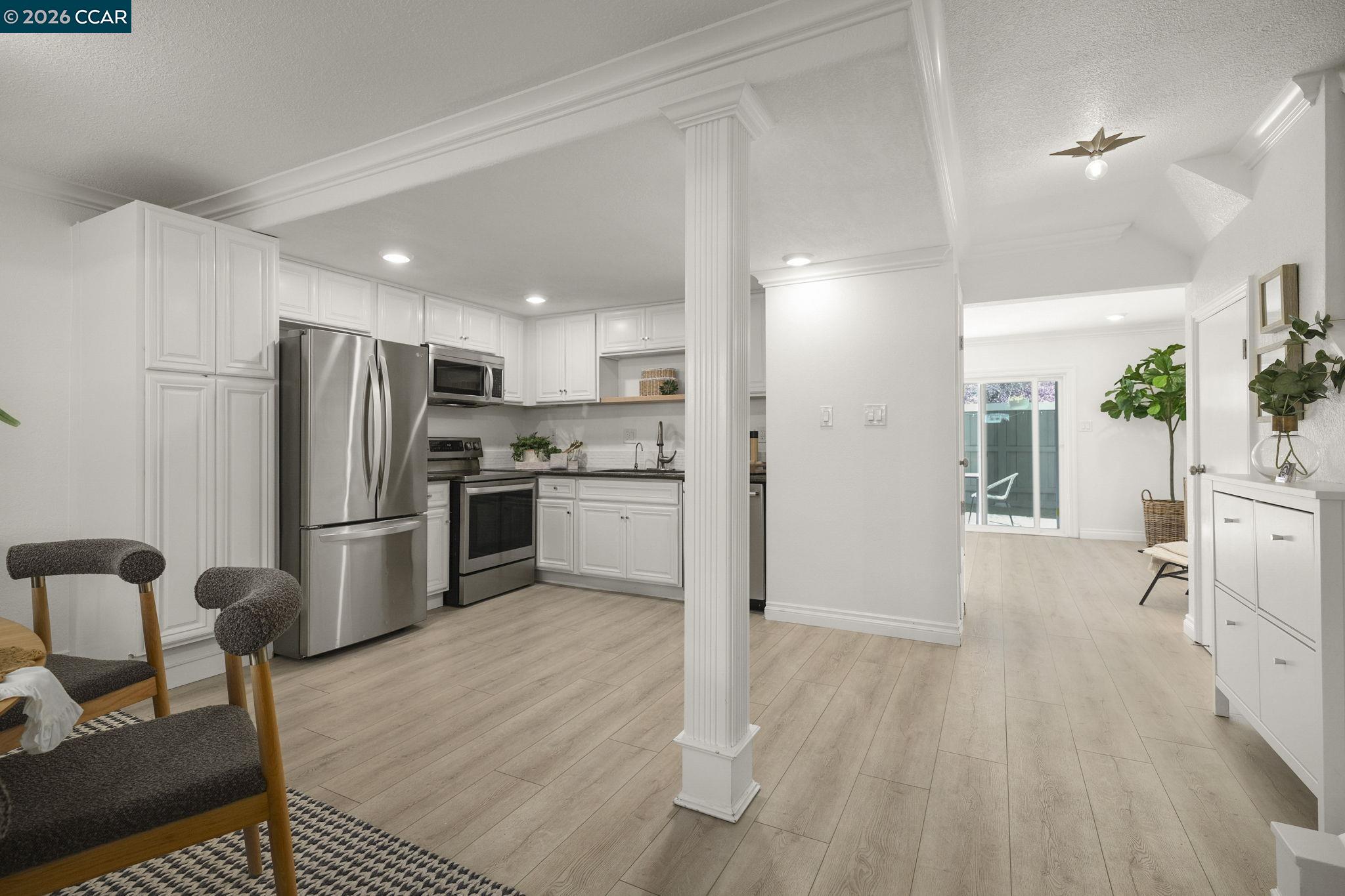 1052 Bancroft Road Concord, CA 94518 - Photo 8 of 37