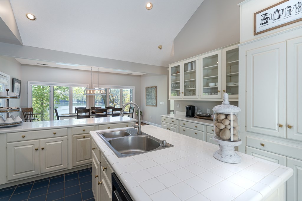 415 Lonesome Pine Road Murphy, NC 28906 - Photo 17 of 87 Gallery Image 17