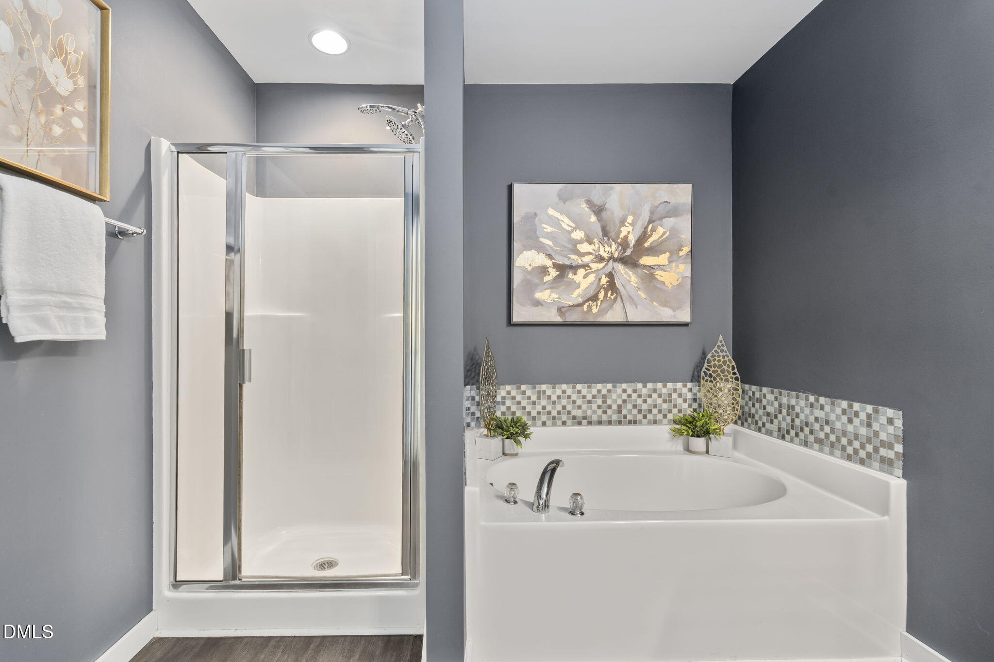 1110 Kimball Crest Court Fuquay-Varina, NC 27526 - Photo 20 of 40 Primary Bath