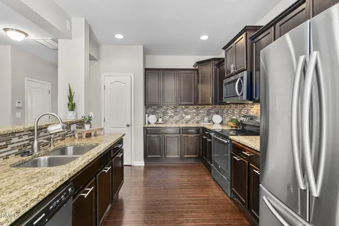 $530,000 | 1110 Kimball Crest Court, Fuquay-Varina, NC 27526