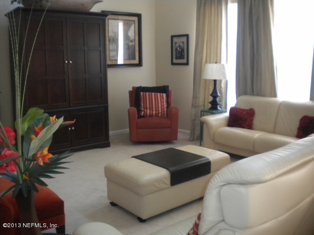 11275 Pine Moss Road West Jacksonville, FL 32218 - Photo 17 of 39 family room 5