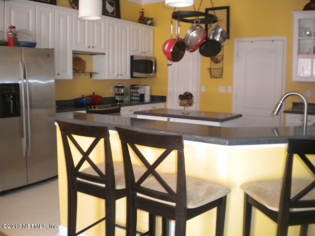 11275 Pine Moss Road West Jacksonville, FL 32218 - Photo 20 of 39 kitchen and bar 2