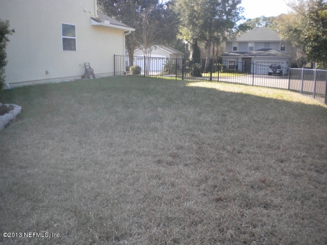 11275 Pine Moss Road West Jacksonville, FL 32218 - Photo 39 of 39 side yard