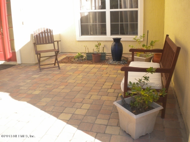 11275 Pine Moss Road West Jacksonville, FL 32218 - Photo 6 of 39 front porch 4
