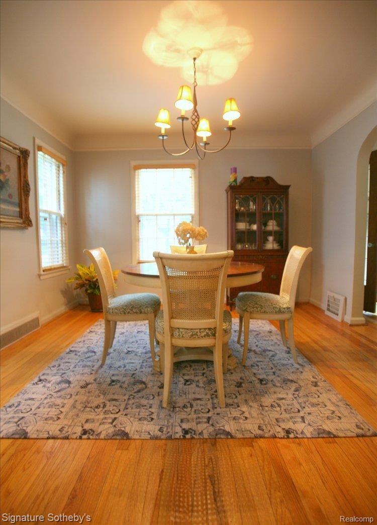 79 Amherst Road Pleasant Ridge, MI 48069 - Photo 8 of 16 Dining Room Additional View