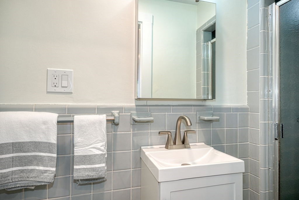 71 Larch Road Cambridge, MA 02138 - Photo 23 of 42 Gallery Image 23